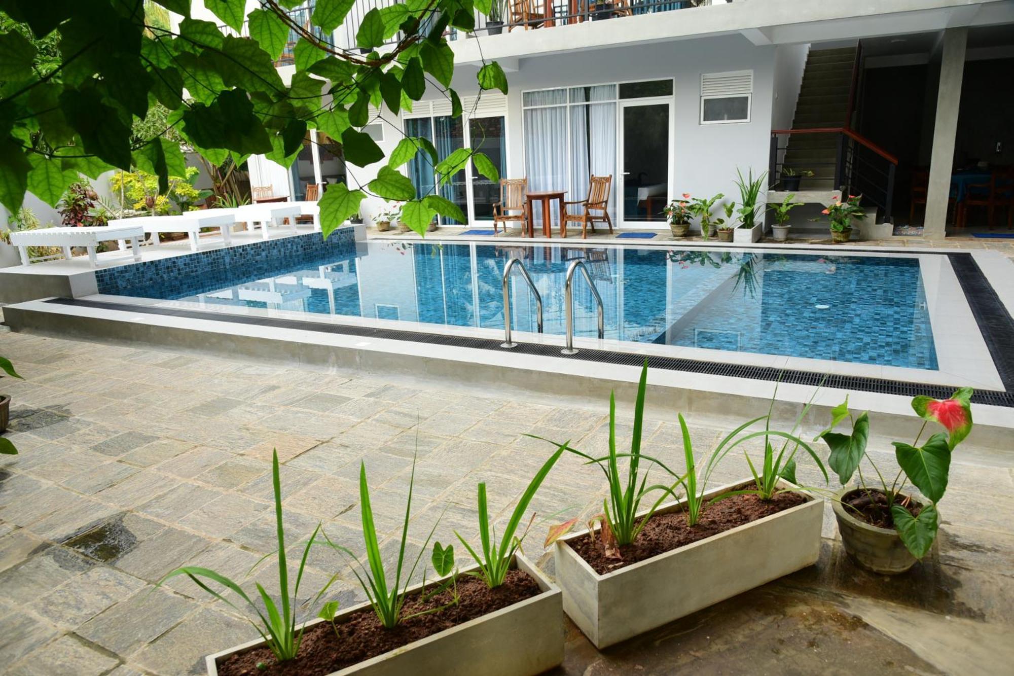 Di Sicuro Tourist Inn Hikkaduwa Luaran gambar