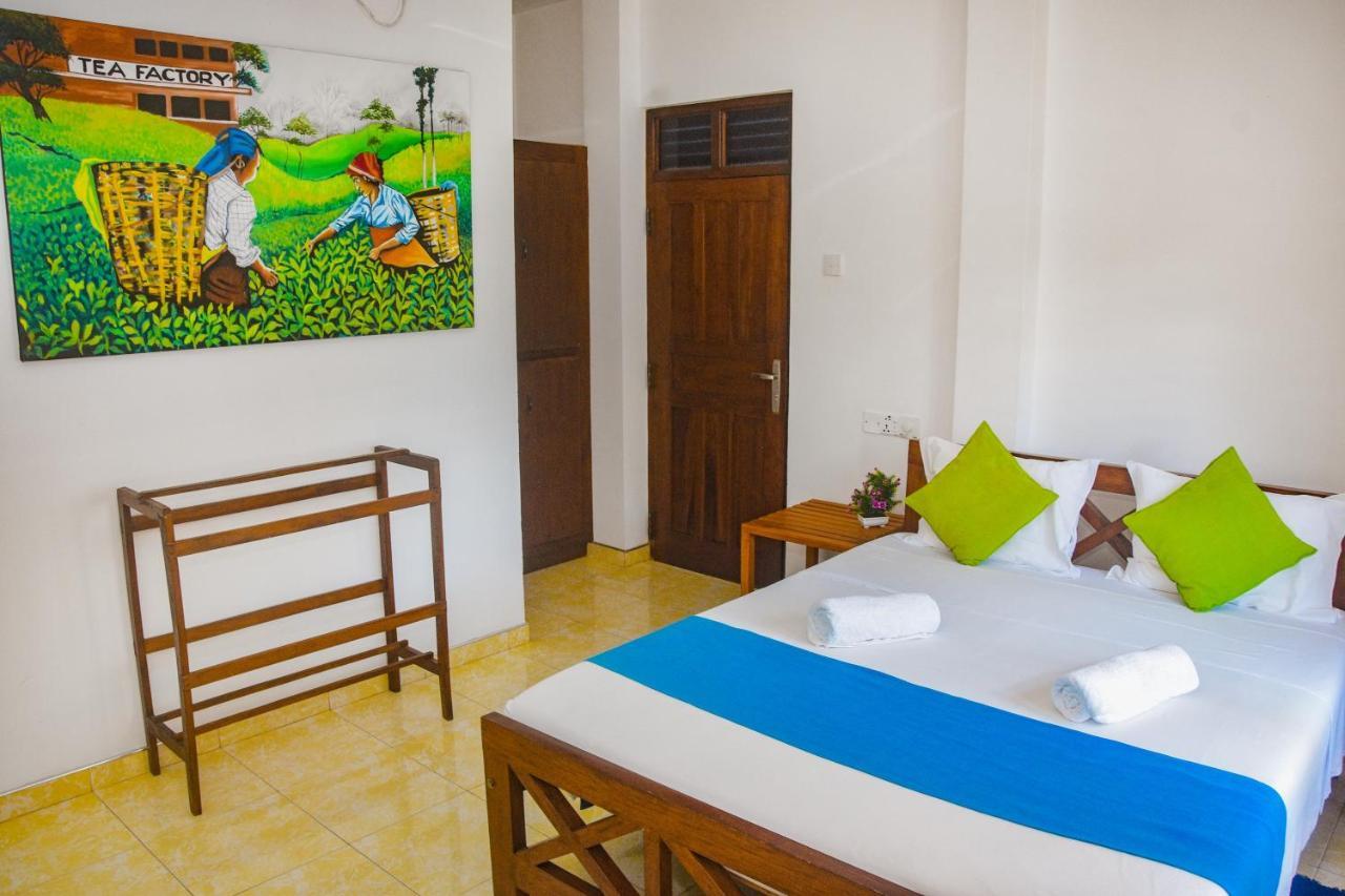 Di Sicuro Tourist Inn Hikkaduwa Luaran gambar