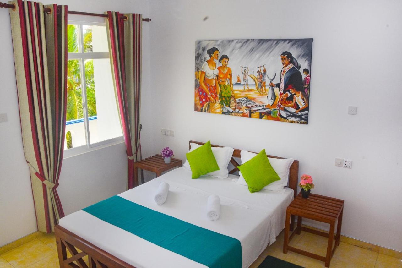 Di Sicuro Tourist Inn Hikkaduwa Luaran gambar