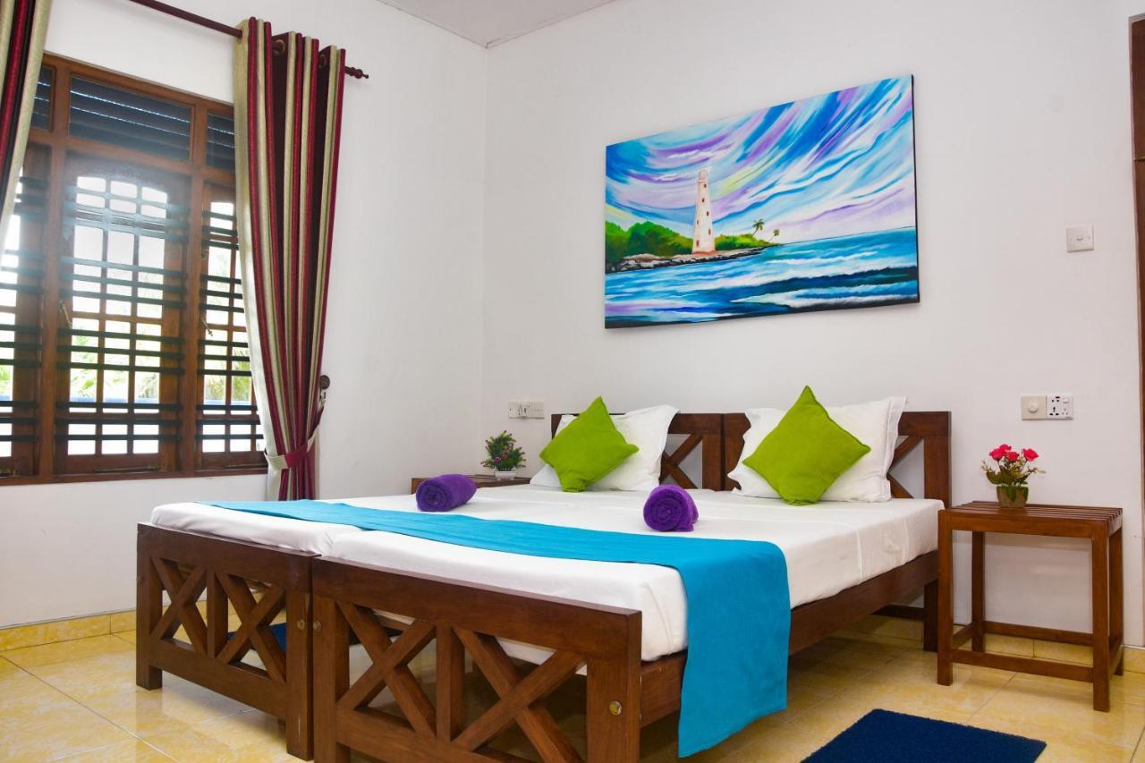 Di Sicuro Tourist Inn Hikkaduwa Luaran gambar